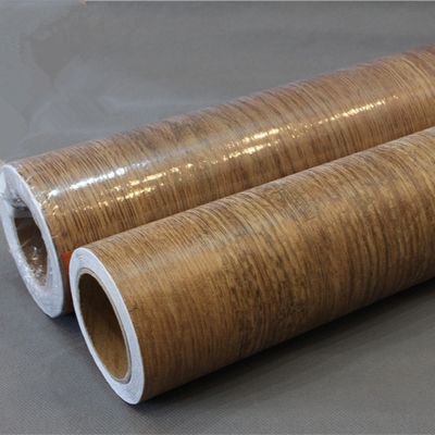 122cm*50m Pellicola in PVC a grano di legno con adesivo acrilico sensibile alla pressione